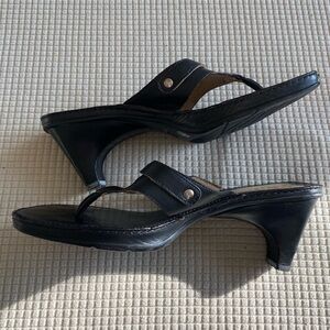 Nurture by Lamaze Black Heeled Sandals